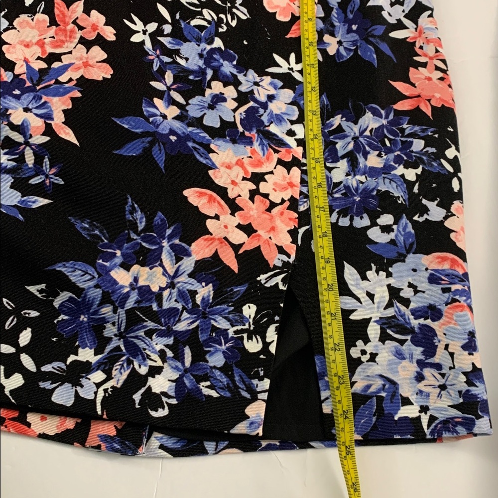 Talbots Black A-Line Lined Skirt with Blue and Pink Floral - Picture 11 of 13